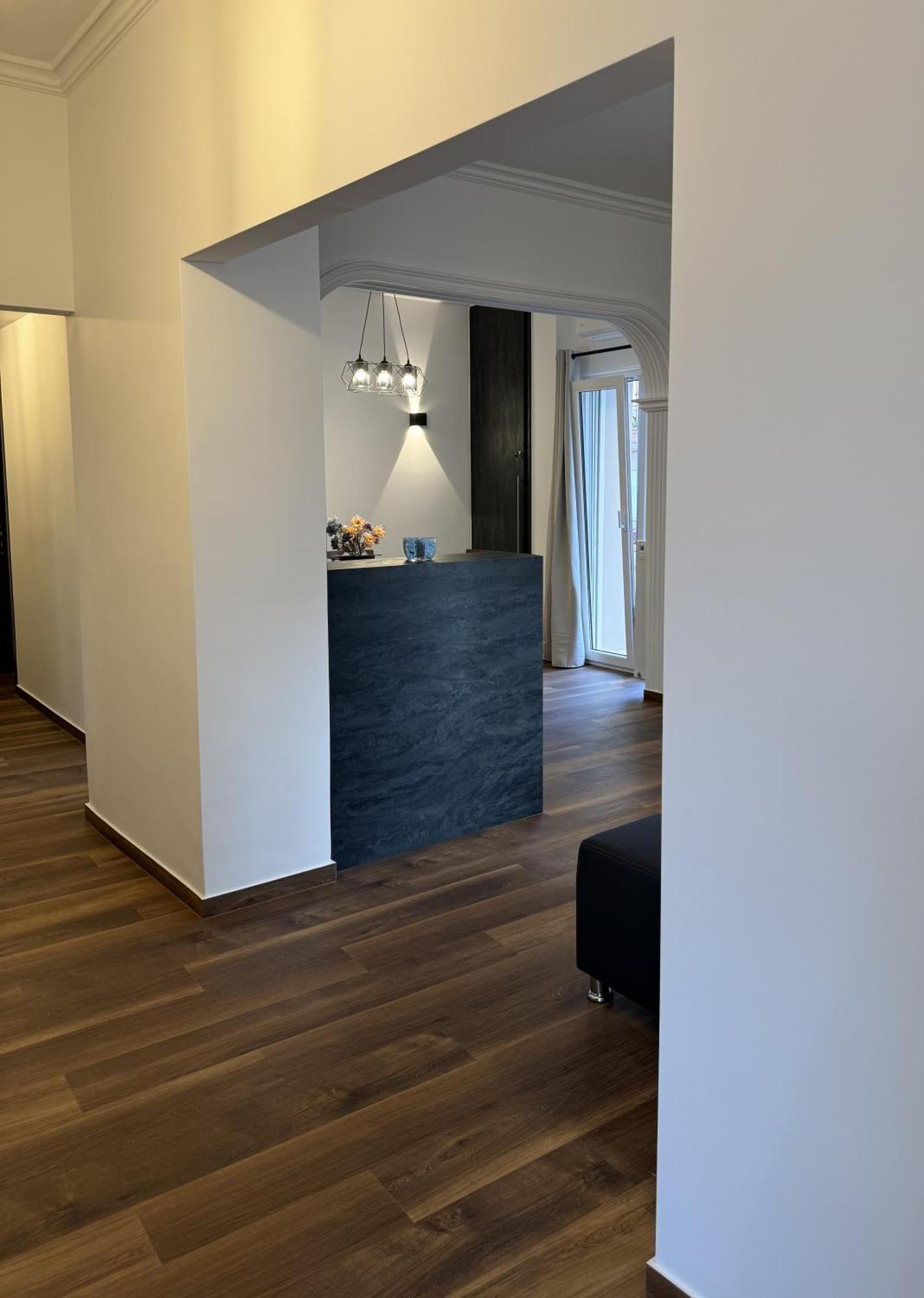 Navaro Apartments Патра Экстерьер фото
